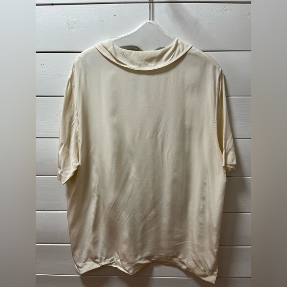 LAURA ASHLEY – Silk Blouse with Embroidered Collar (Size Estimated size 22) - Picture 7 of 9